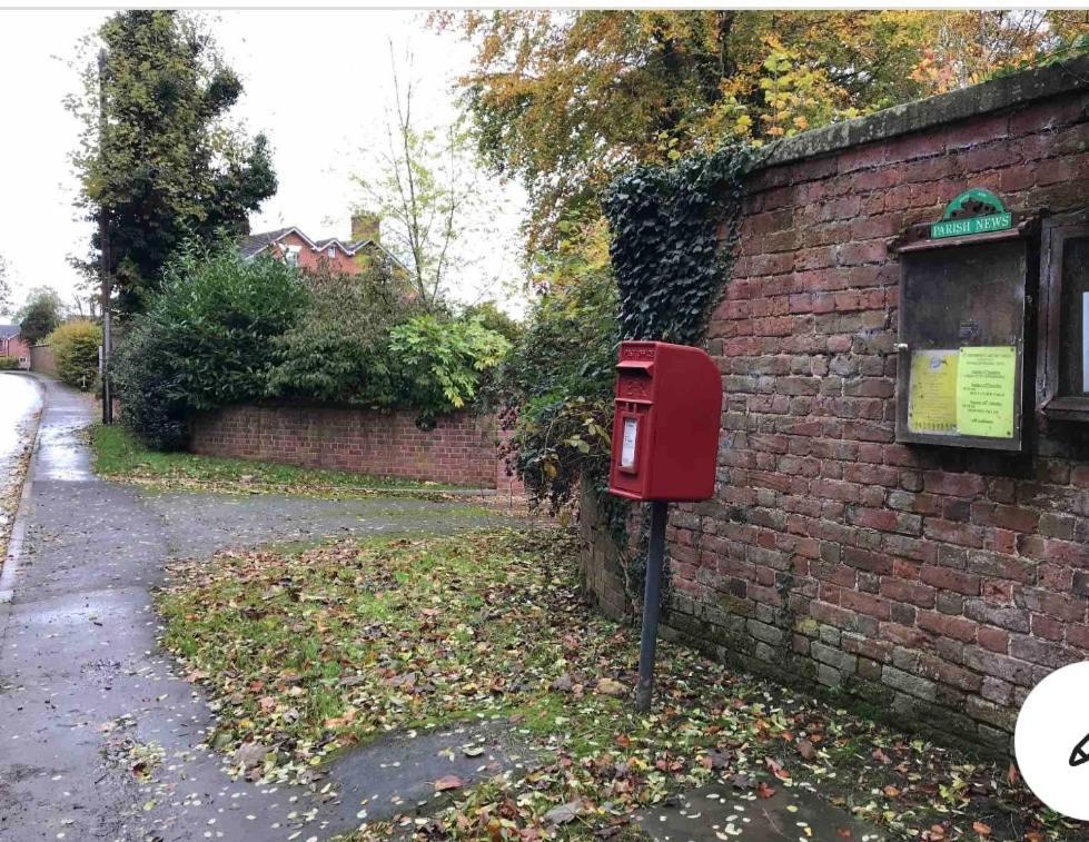 Pear Tree Cottage Courtyard Shrewsbury Ngoại thất bức ảnh